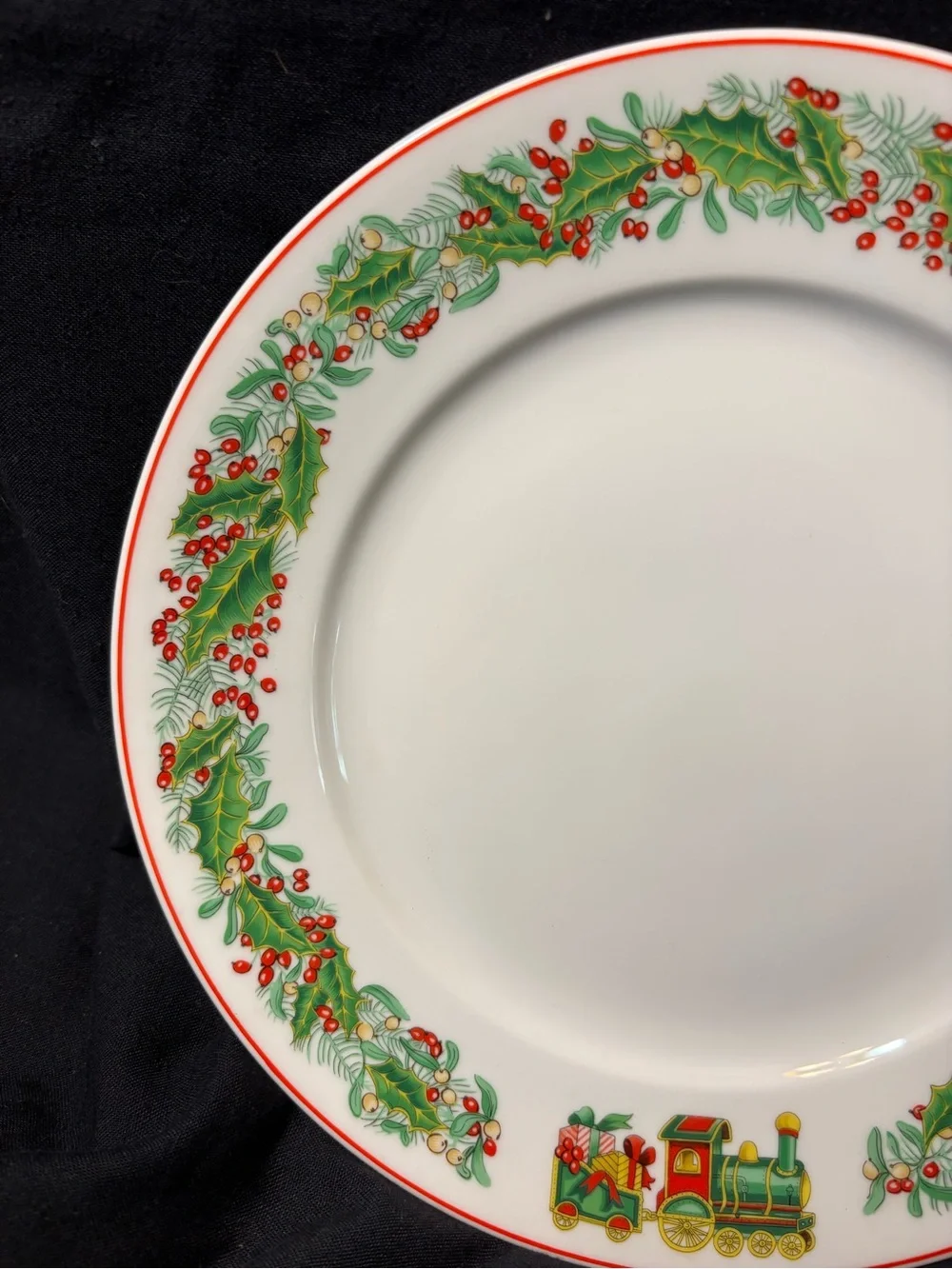 Vista Alegre Christmas Magic 10 1/2” Dinner Plate with Train Pulling Gifts